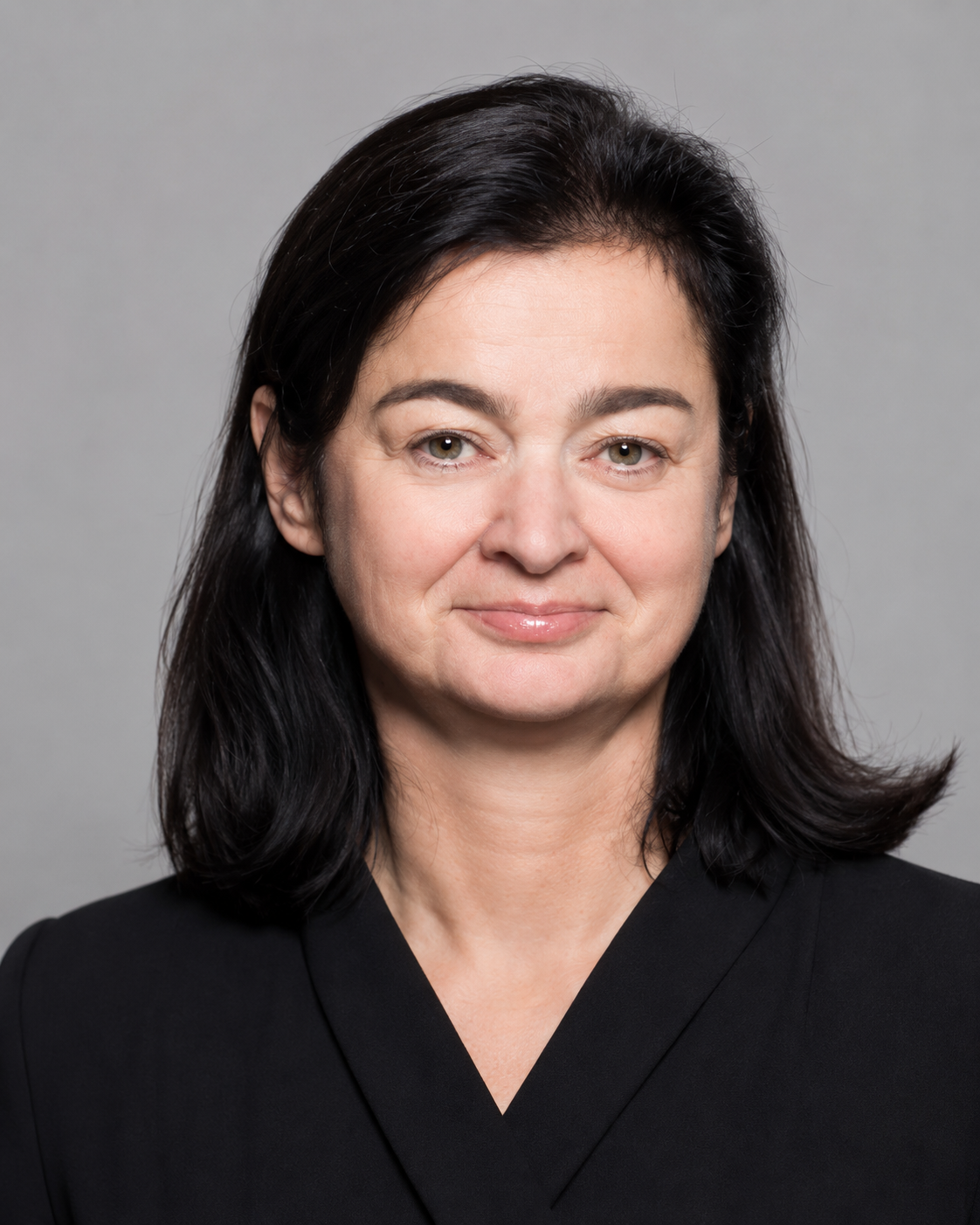 r.pr. Monika Hartung