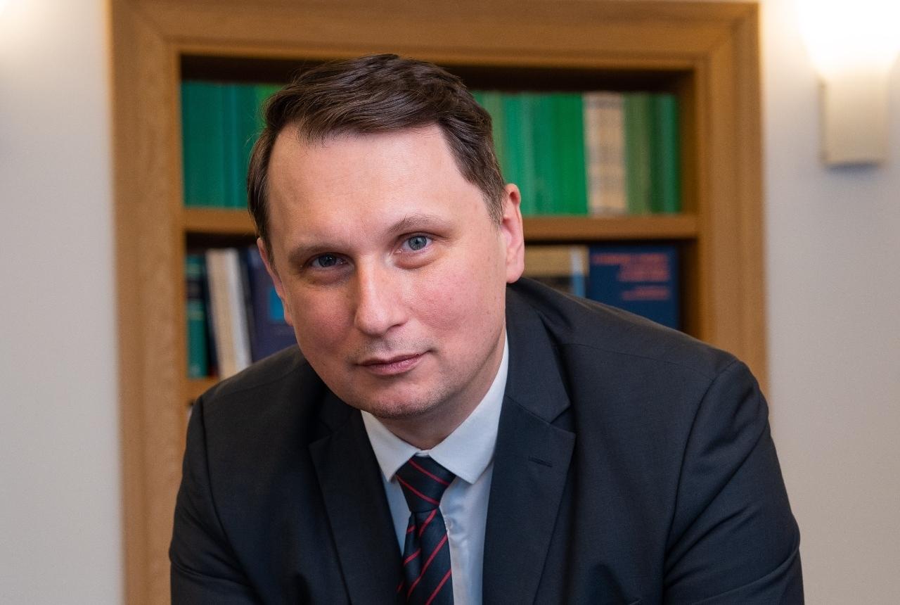 dr hab. Sławomir Żółtek, prof. ucz.